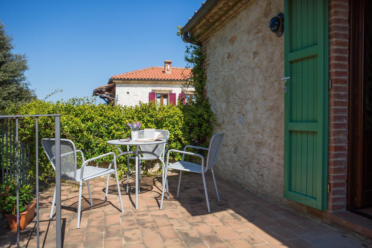 Agriturismo Borghetto Il Montino 라폴라노테르메 외부 사진